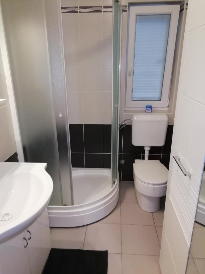 Apartment Fancy مالينسكا المظهر الخارجي الصورة