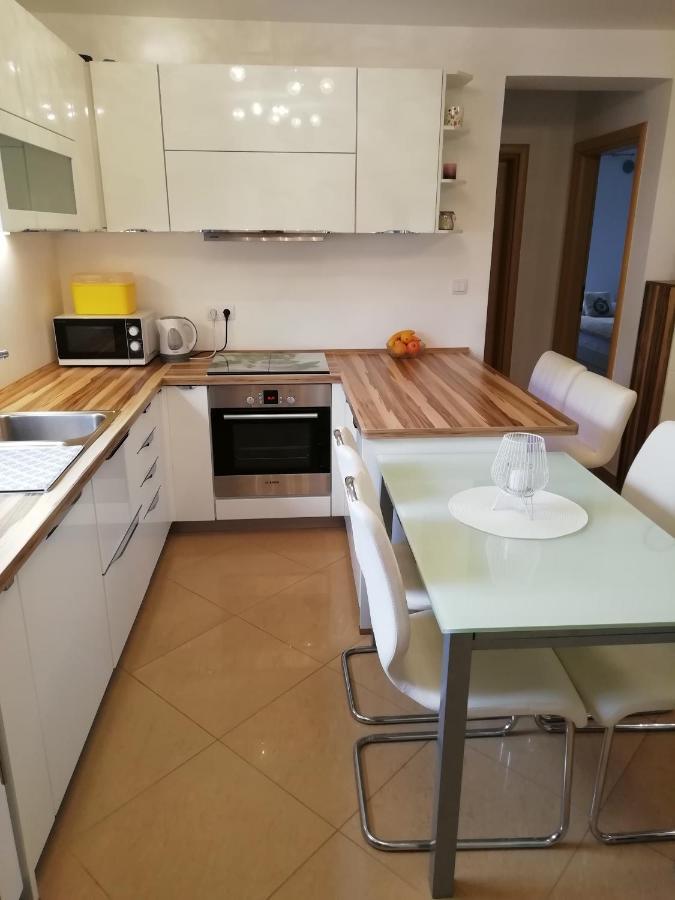 Apartment Fancy مالينسكا المظهر الخارجي الصورة
